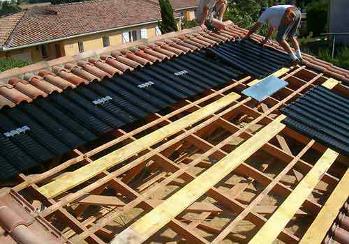 découvrez comment les panneaux solaires résistent à la grêle et les mesures à prendre pour protéger votre installation. informez-vous sur les meilleures pratiques pour assurer la durabilité et l'efficacité de vos panneaux solaires face aux intempéries.