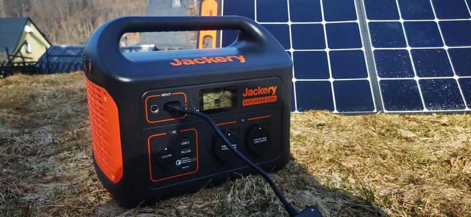 découvrez notre groupe électrogène solaire pour camping-car, une solution écologique et pratique pour alimenter vos appareils en pleine nature. profitez de vos aventures en extérieur sans compromettre votre confort grâce à cette technologie innovante et durable.