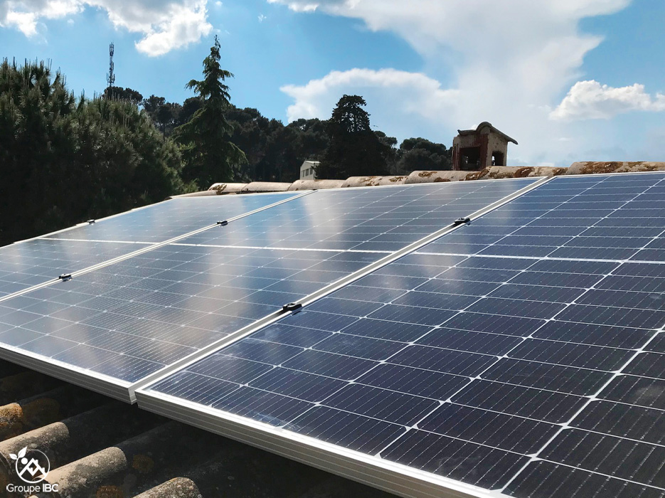 découvrez notre groupe spécialisé dans les panneaux solaires, offrant des solutions durables et économiques pour produire votre propre énergie. rejoignez la transition énergétique avec des installations adaptées à vos besoins.