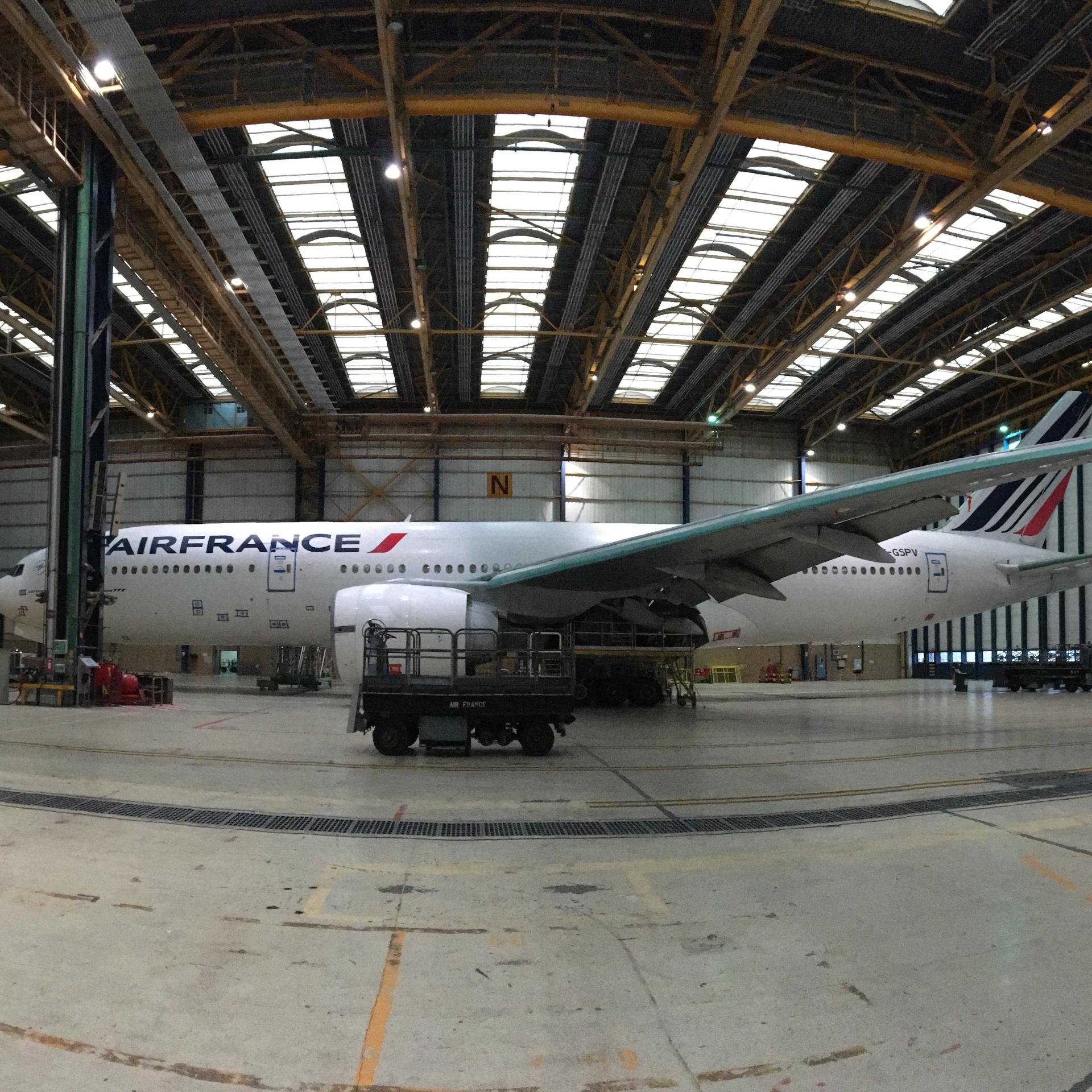 découvrez notre hangar économique, un espace polyvalent et accessible conçu pour répondre à tous vos besoins professionnels. idéal pour le stockage, la logistique ou les événements, notre hangar vous offre des solutions adaptées à votre budget. profitez d'une infrastructure moderne et sécurisée pour optimiser votre activité.