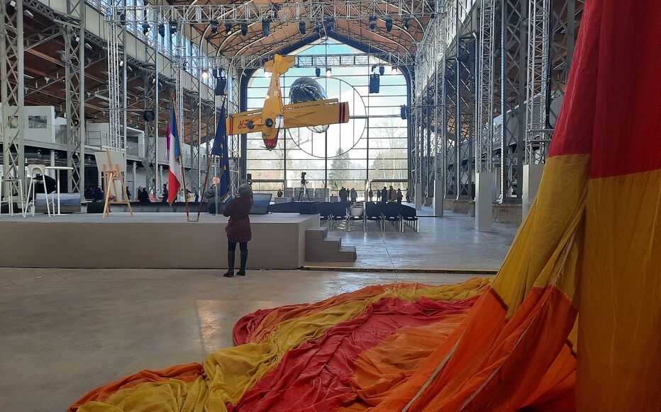 découvrez notre sélection de hangars en île-de-france, idéaux pour le stockage, l'entreposage ou des activités agricoles. nos hangars sont conçus pour répondre à vos besoins spécifiques et offrir une solution pratique et abordable pour votre espace.