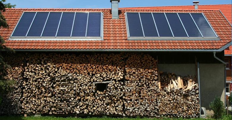 découvrez le hangar solaire, une solution innovante pour maximiser l'efficacité énergétique de vos projets agricoles ou industriels. bénéficiez d'un espace de stockage fonctionnel tout en réduisant votre empreinte carbone grâce à une toiture photovoltaïque. idéal pour allier durabilité et praticité.