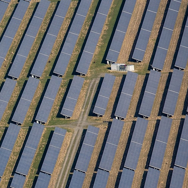 découvrez les inconvénients de l'énergie solaire : coûts d'installation élevés, dépendance aux conditions climatiques, besoin d'espace pour les panneaux, et entretien parfois nécessaire. informez-vous pour mieux évaluer les enjeux de cette source d'énergie renouvelable.