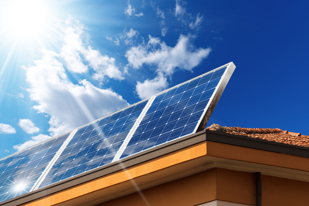 découvrez nos services d'installation de panneaux solaires pour optimiser votre consommation d'énergie. profitez d'une énergie propre et renouvelable tout en réduisant vos factures d'électricité. notre équipe d'experts vous accompagne tout au long du processus, de l'évaluation de vos besoins à l'installation complète.