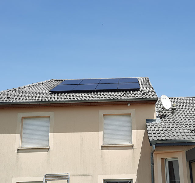 découvrez nos services d'installation de panneaux photovoltaïques pour une énergie propre et durable. optimisez votre consommation d'électricité tout en réduisant votre empreinte carbone grâce à nos solutions sur mesure.