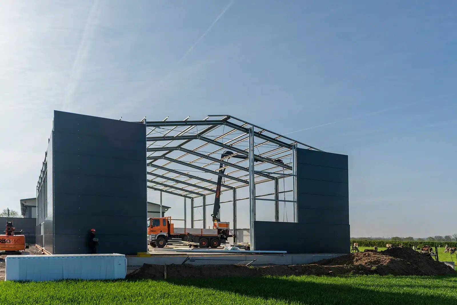 découvrez notre kit bâtiment complet, conçu pour répondre à tous vos besoins en construction. idéal pour les professionnels comme pour les bricoleurs, ce kit regroupe outils, matériaux et accessoires de qualité pour réaliser vos projets en toute simplicité.