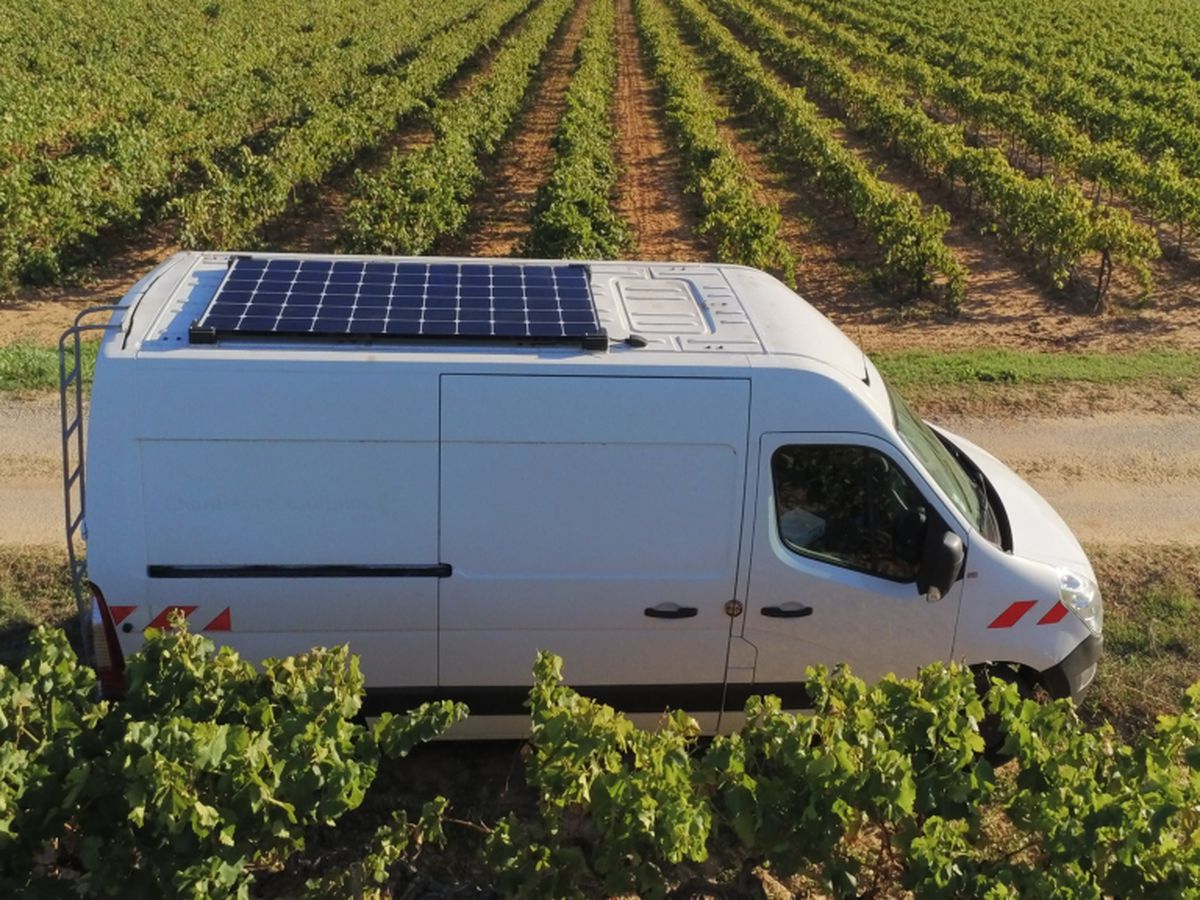découvrez notre kit solaire pour fourgon, idéal pour les aventuriers et les amateurs de vanlife. profitez d'une autonomie énergétique totale lors de vos voyages, avec une installation facile et des équipements de qualité.