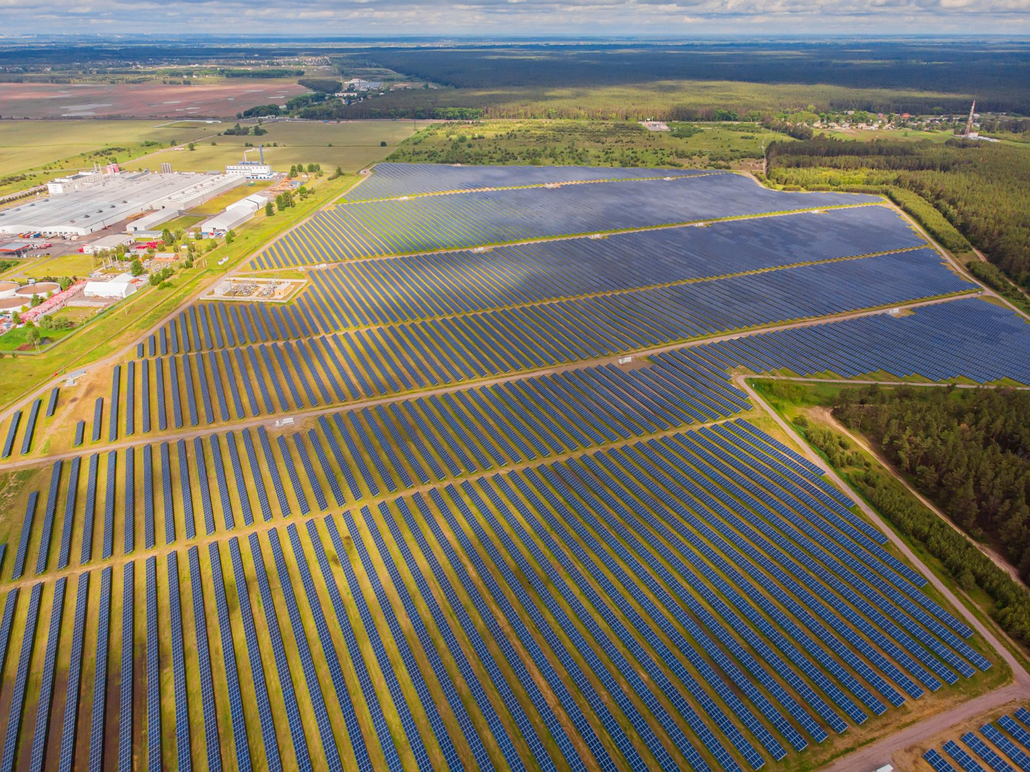 louez un terrain idéal pour l'installation de panneaux solaires et contribuez à la transition énergétique. profitez d'une source de revenus tout en soutenant les énergies renouvelables.