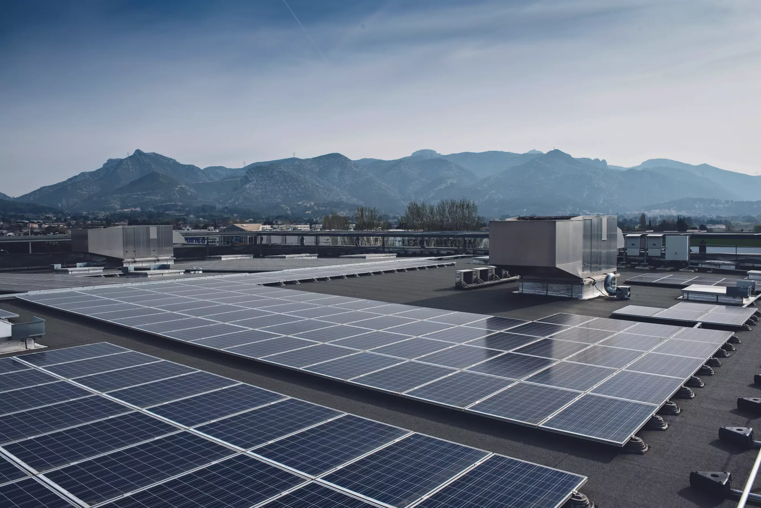 découvrez nos offres de location de toiture edf, idéales pour optimiser votre espace tout en bénéficiant d'une énergie renouvelable. profitez d'une solution écologique et économique pour vos besoins en énergie. contactez-nous dès maintenant pour en savoir plus!