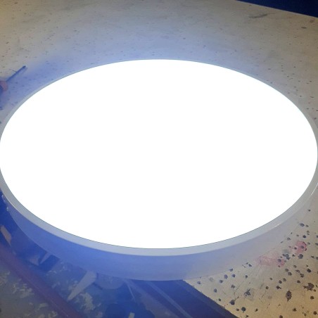 découvrez la beauté et l'énergie d'un espace lumineux, où la lumière naturelle joue un rôle essentiel pour créer une ambiance chaleureuse et accueillante. apprenez à optimiser votre intérieur pour profiter pleinement de la clarté et du confort.