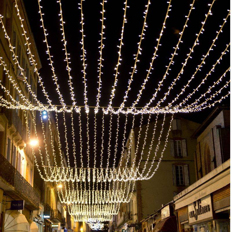 découvrez l'univers lumineux qui éclaire votre quotidien avec des solutions innovantes et esthétiques. transformez votre espace en un havre de lumière en explorant nos produits variés et tendances.