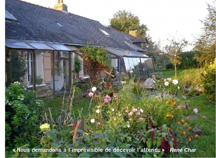découvrez le concept de maison autonome, une habitation éco-responsable qui produit sa propre énergie et gère ses ressources de manière durable. optez pour un mode de vie respectueux de l'environnement tout en garantissant votre indépendance énergétique.