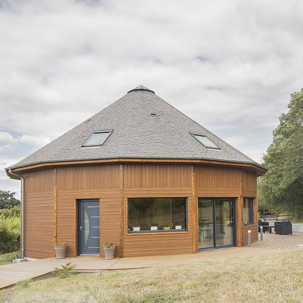 découvrez notre sélection de maisons kits, alliant modernité et simplicité pour réaliser votre rêve d'accession à la propriété. personnalisez votre maison selon vos goûts et votre budget, et profitez d'une construction rapide et écologique.
