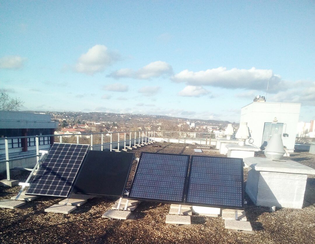 découvrez notre master en énergie solaire, un programme innovant qui vous prépare à devenir un expert dans le domaine des énergies renouvelables. acquérez des compétences techniques et pratiques essentielles pour concevoir, développer et gérer des projets solaires durables, tout en contribuant à un avenir énergétique plus vert.