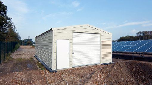 découvrez les normes électriques essentielles pour la construction et l'aménagement de hangars. assurez votre conformité et la sécurité de vos installations avec nos conseils pratiques et réglementations spécifiques.
