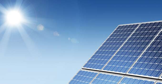 découvrez comment les panneaux solaires fonctionnent efficacement même en ombre. apprenez les meilleures pratiques pour optimiser votre installation et maximiser votre production d'énergie solaire, même dans des conditions d'ensoleillement limité.