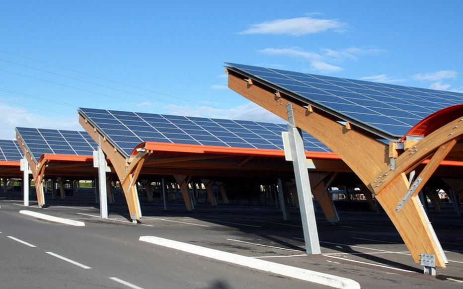 découvrez les ombrières photovoltaïques, une solution innovante qui allie protection solaire et production d'énergie renouvelable. idéales pour les parkings et espaces extérieurs, elles permettent de réduire l'empreinte carbone tout en offrant un abri efficace contre les intempéries.