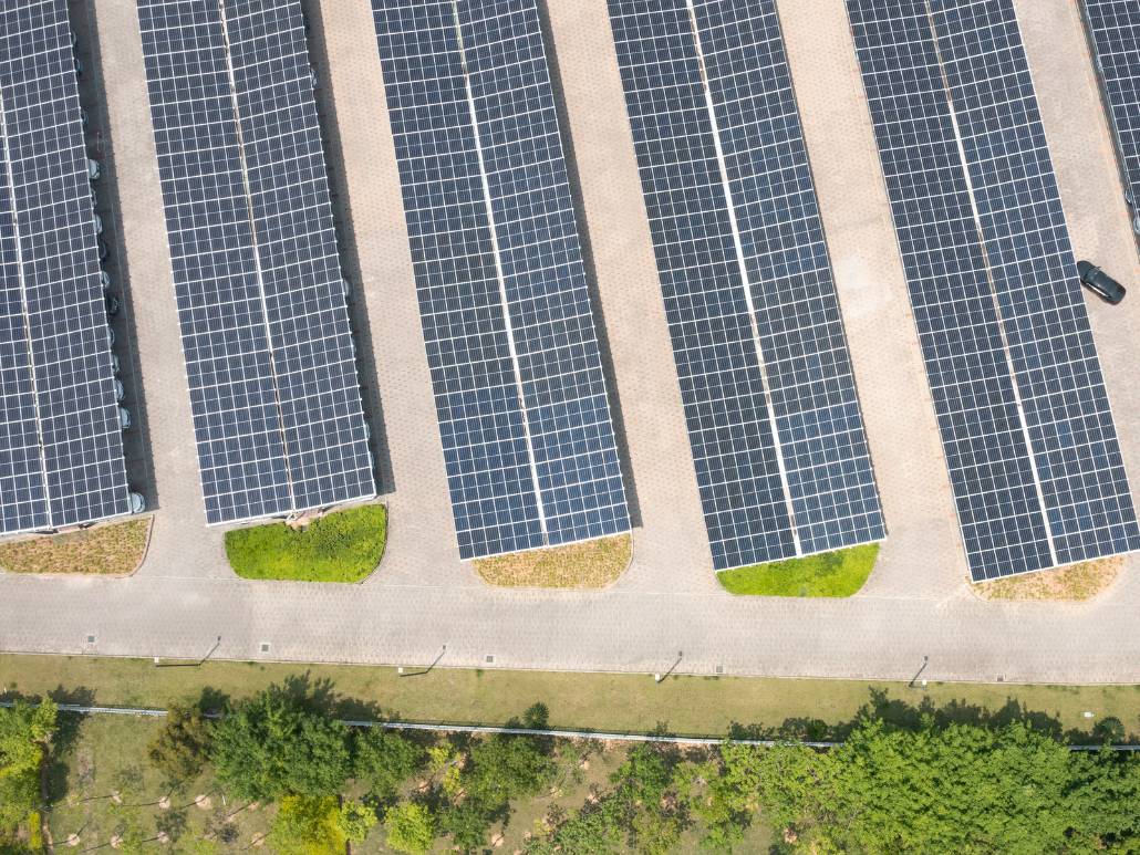 découvrez les ombrières, des structures innovantes qui allient esthétisme et protection. idéales pour créer des espaces ombragés tout en embellissant vos jardins, terrasses ou espaces publics. apprenez-en plus sur leurs avantages et trouvez le modèle qui conviendra parfaitement à vos besoins.