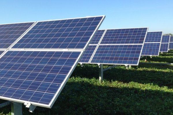 découvrez l'origine solaire, un voyage fascinant à travers les mystères de notre système solaire. explorez comment le soleil a formé la terre et les autres planètes, et apprenez-en plus sur les processus qui ont façonné notre univers.