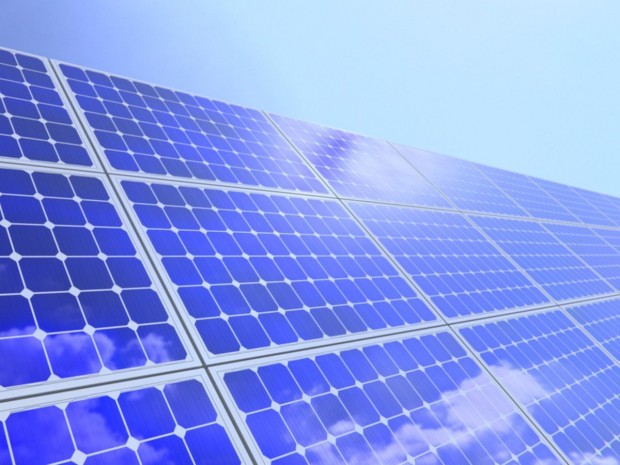 découvrez les avantages des panneaux solaires en 2020 : une énergie renouvelable efficace, des économies sur vos factures d'électricité et un impact positif sur l'environnement. passez au solaire et faites le plein d'énergie verte !