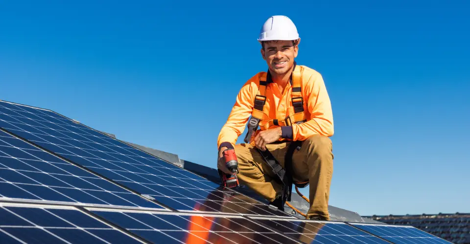 découvrez les dernières innovations en matière de panneaux solaires en 2025. optimisez votre consommation d'énergie et réduisez votre empreinte carbone grâce à des technologies de pointe et des solutions écologiques. informez-vous sur les avantages, les tendances et les subventions disponibles pour profiter au mieux de l'énergie solaire.