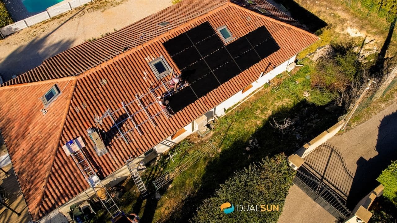 découvrez le panneau solaire 6 kwc, une solution écologique et économique pour produire votre propre électricité. profitez d'une performance optimale et réduisez votre facture d'énergie tout en contribuant à la préservation de l'environnement.