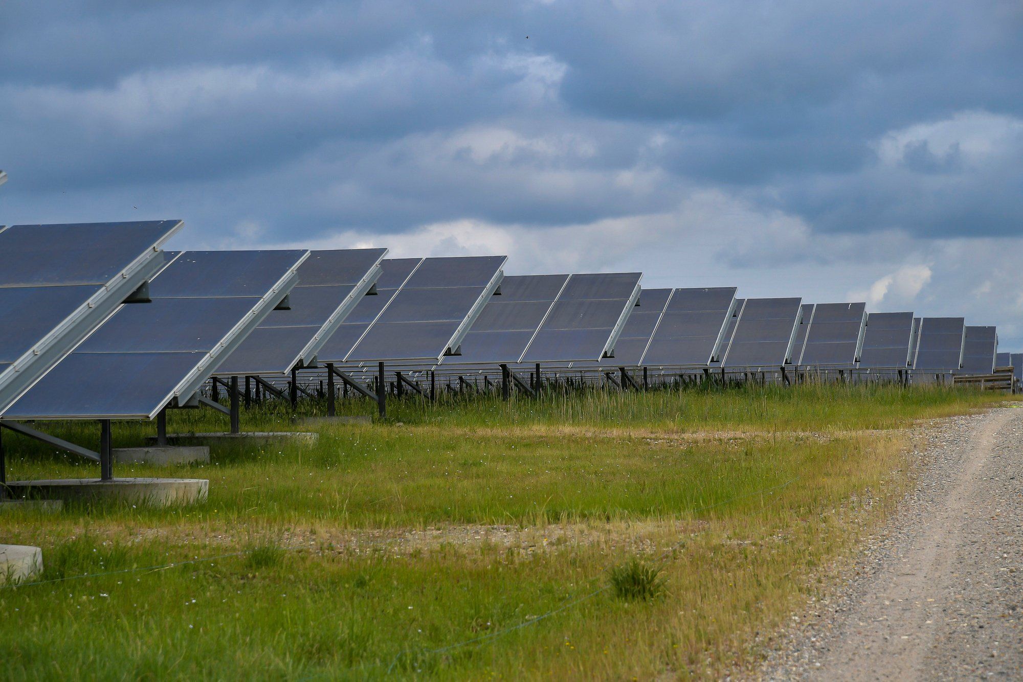 découvrez les dernières innovations en matière de panneaux solaires en algérie pour l'année 2025. profitez des avantages de l'énergie solaire, des solutions écologiques et économiques pour un avenir durable. informez-vous sur les tendances et les opportunités du marché algérien.