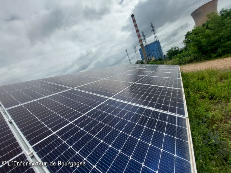découvrez nos panneaux solaires en bourgogne, la solution idéale pour réduire vos factures d'énergie et contribuer à une planète plus verte. profitez d'une installation professionnelle et d'un service sur mesure pour tirer le meilleur parti du soleil bourguignon.