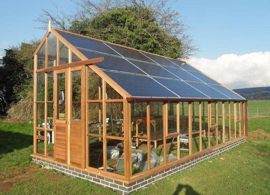 découvrez comment installer un panneau solaire dans votre jardin pour une énergie renouvelable et économique. transformez votre espace extérieur en une source de lumière durable et écologique, tout en réduisant votre empreinte carbone.