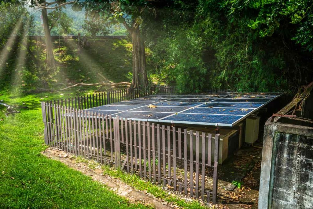 découvrez comment installer un panneau solaire dans votre jardin pour profiter d'une énergie renouvelable et économique. transformez votre espace extérieur en une oasis écologique tout en réduisant votre empreinte carbone.