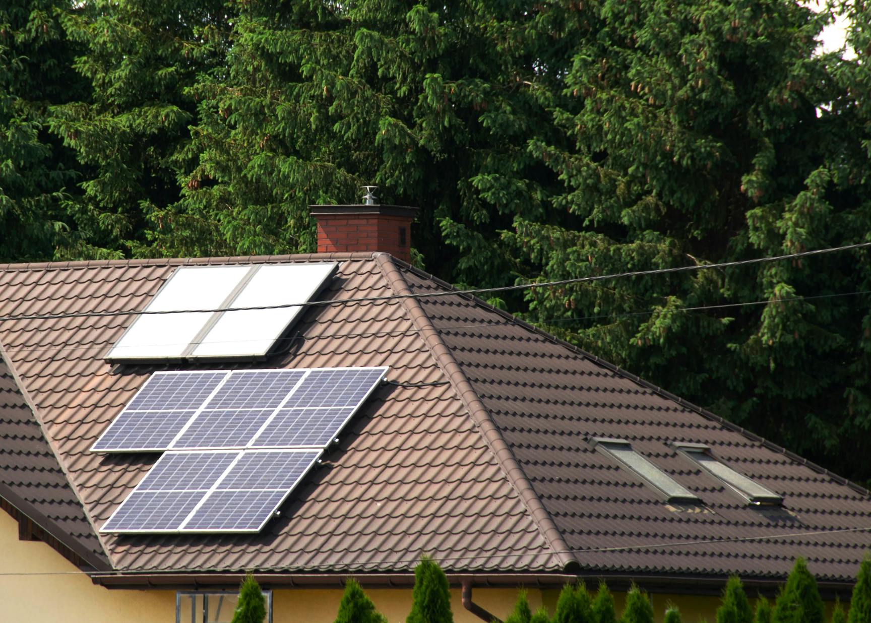découvrez comment un panneau solaire peut transformer votre maison en une source d'énergie durable et économique. optez pour l'énergie renouvelable et réduisez vos factures d'électricité tout en contribuant à la protection de l'environnement.