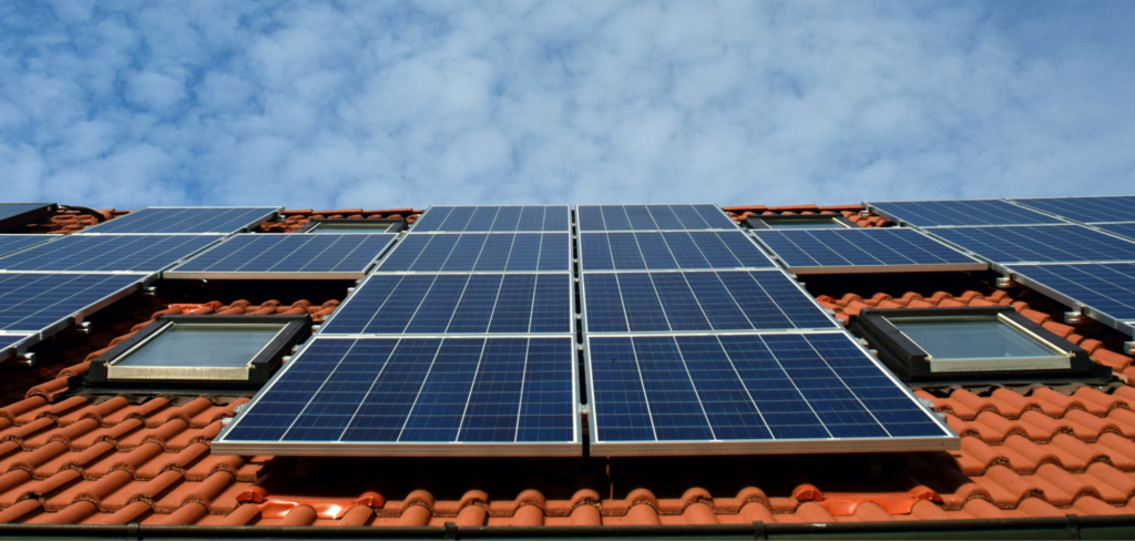 découvrez comment un panneau solaire peut transformer votre maison en une source d'énergie renouvelable, réduisant vos factures d'électricité tout en respectant l'environnement. optez pour un avenir énergétique durable et rentable dès aujourd'hui !
