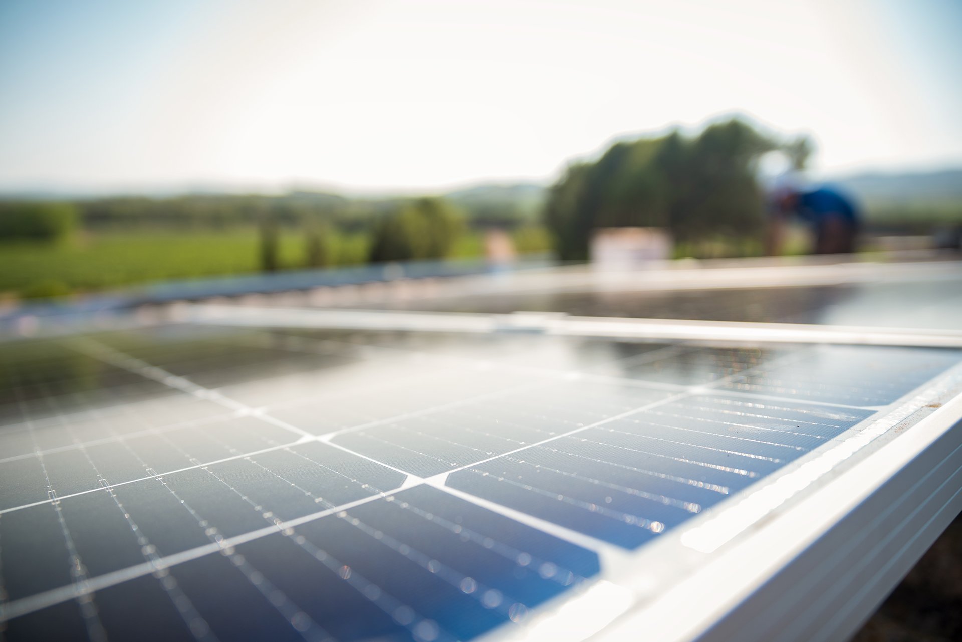découvrez comment les panneaux solaires en normandie peuvent réduire vos factures d'énergie et contribuer à la transition écologique. inspirez-vous de nos solutions adaptées à votre habitation et profitez d'un ensoleillement optimal pour une énergie verte et durable.