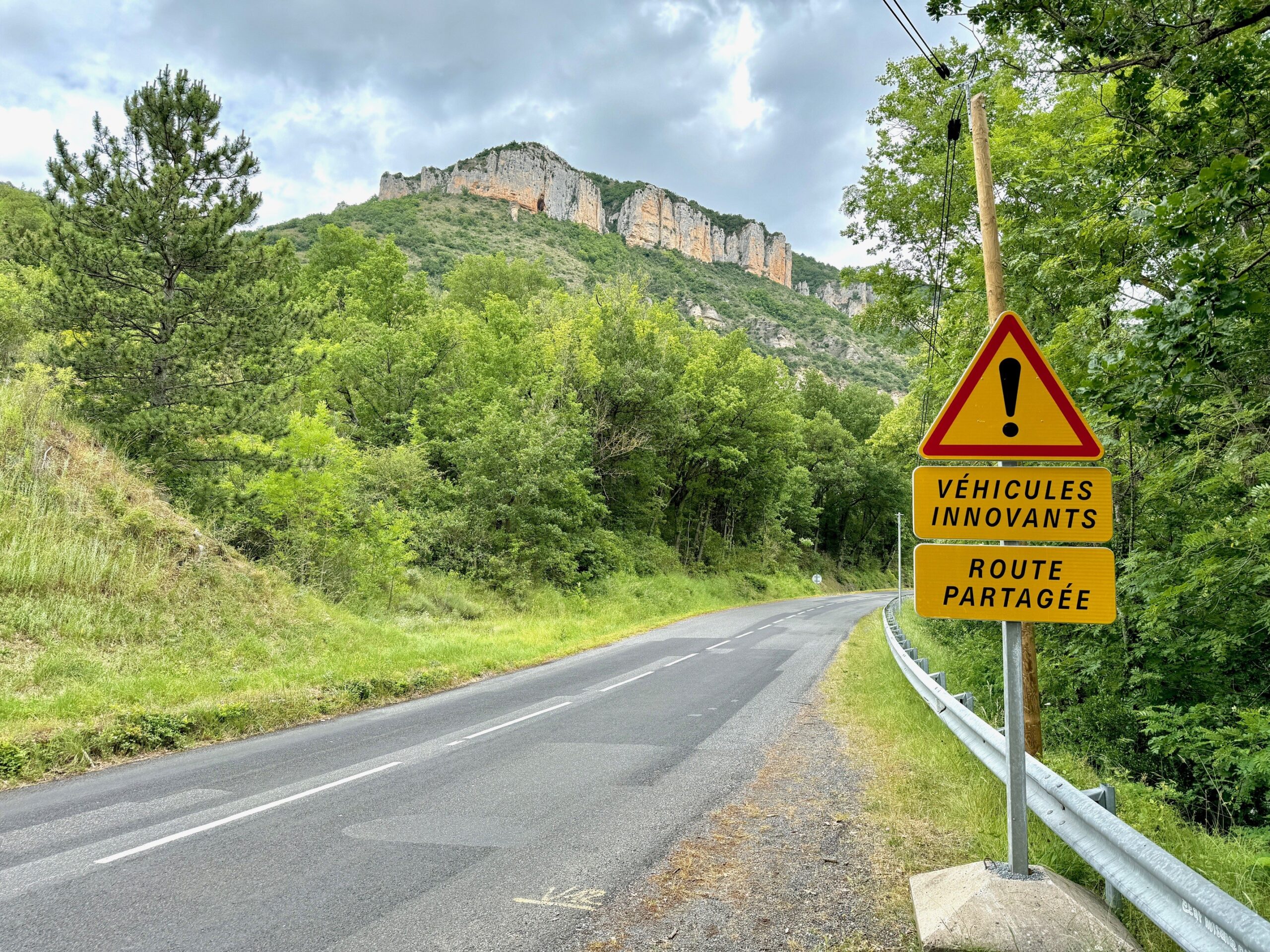 découvrez notre gamme de panneaux, adaptés à tous vos besoins : panneaux décoratifs, panneaux solaires, panneaux acoustiques et bien plus. transformez vos espaces avec des solutions innovantes et esthétiques.
