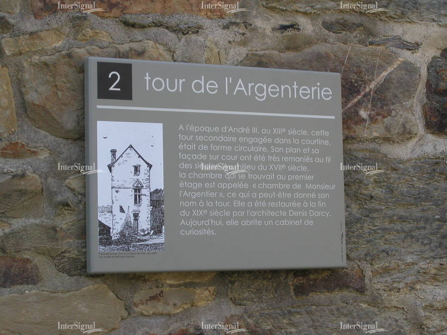 découvrez notre collection de panneaux historiques, conçus pour enrichir votre savoir et valoriser le patrimoine. informez-vous sur les événements marquants et les personnages clés qui ont façonné notre histoire à travers des panneaux informatifs et captivants.