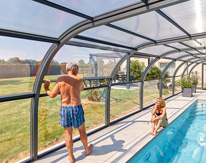 découvrez notre gamme de panneaux pour piscine, alliant sécurité et esthétisme. protégez votre espace aquatique avec des solutions sur mesure, adaptées à tous les styles de jardin. idéaux pour les familles, nos panneaux garantissent tranquillité d'esprit et embellissent votre extérieur.