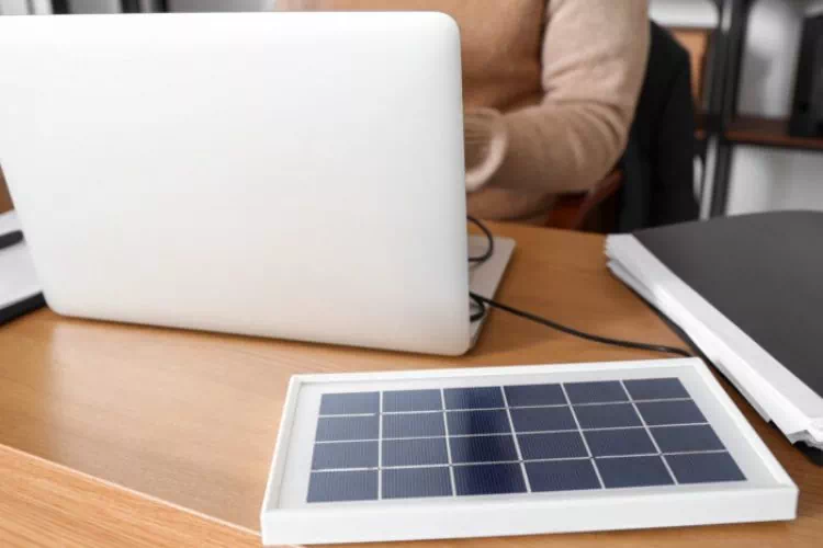 découvrez comment les panneaux solaires peuvent vous offrir une autonomie énergétique durable. apprenez les avantages de l'énergie solaire pour votre maison et comment réduire vos factures tout en préservant l'environnement.