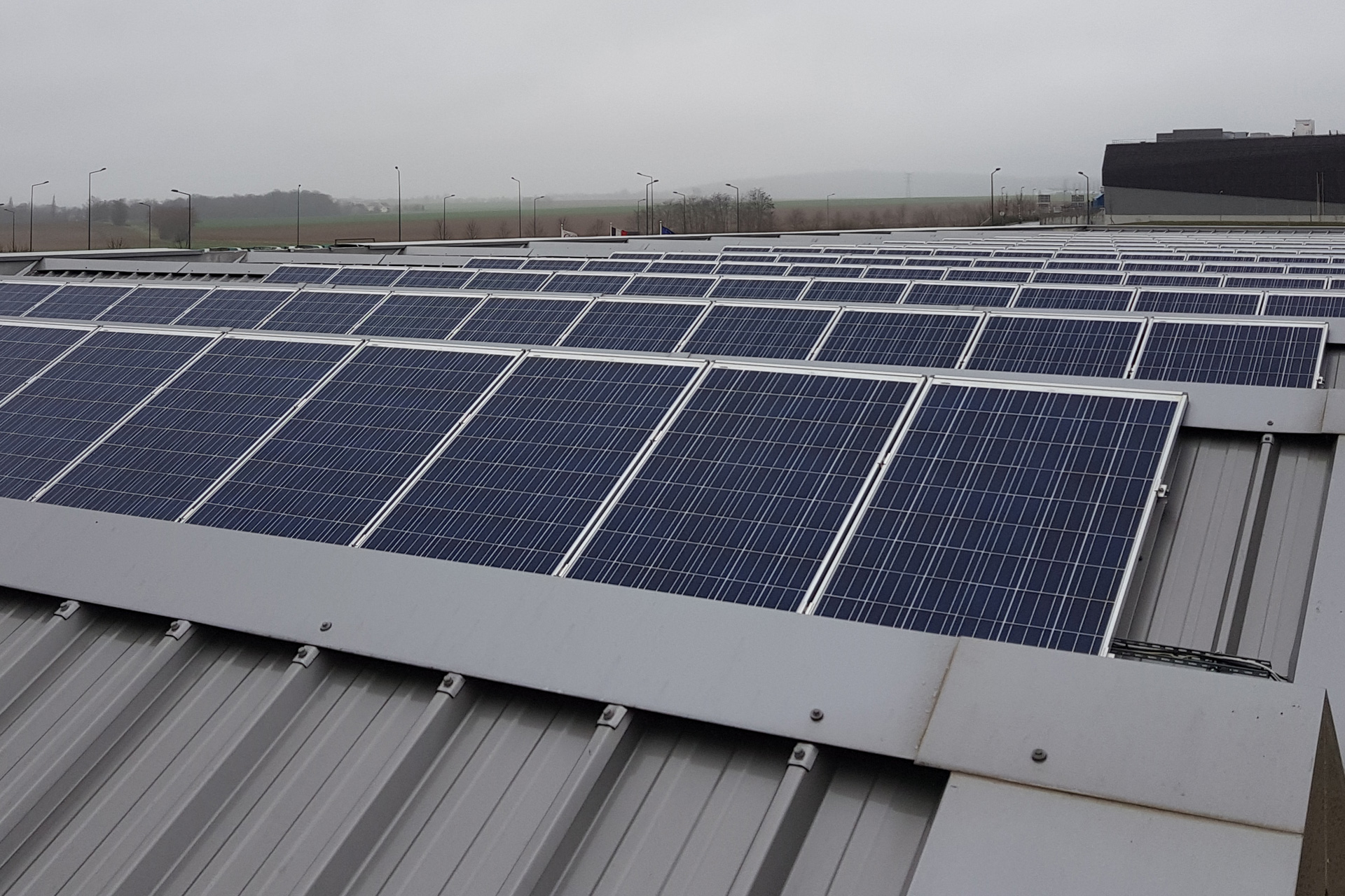 découvrez comment notre entreprise spécialisée en panneaux solaires peut vous aider à réduire vos factures d'énergie et à contribuer à la transition énergétique. profitez d'une solution durable et économique grâce à nos produits de qualité et notre expertise.