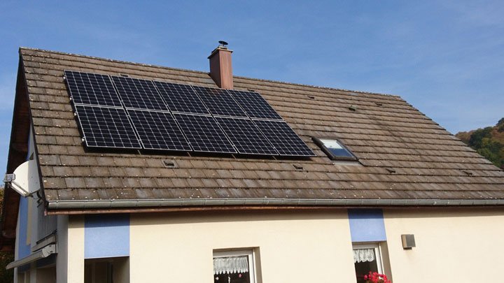 découvrez comment installer des panneaux solaires sur une maison de 100m2. optimisez votre consommation d'énergie, réduisez vos factures et contribuez à un avenir durable grâce à l'énergie solaire.
