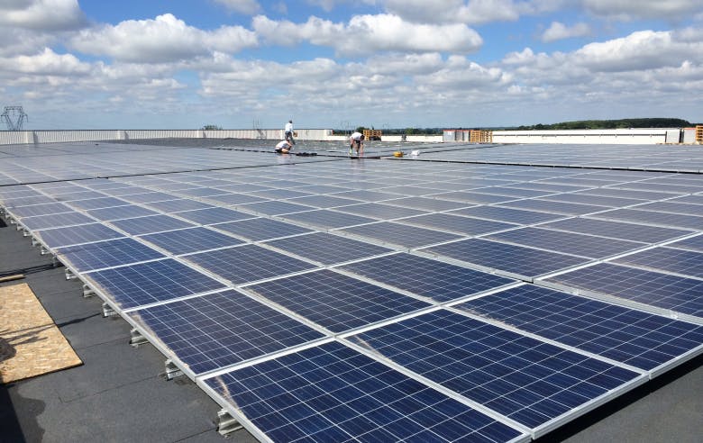 découvrez les avantages des panneaux solaires en paca : une solution écologique et économique pour produire votre propre électricité. optez pour l'énergie renouvelable et faites des économies sur votre facture d'électricité tout en préservant l'environnement.