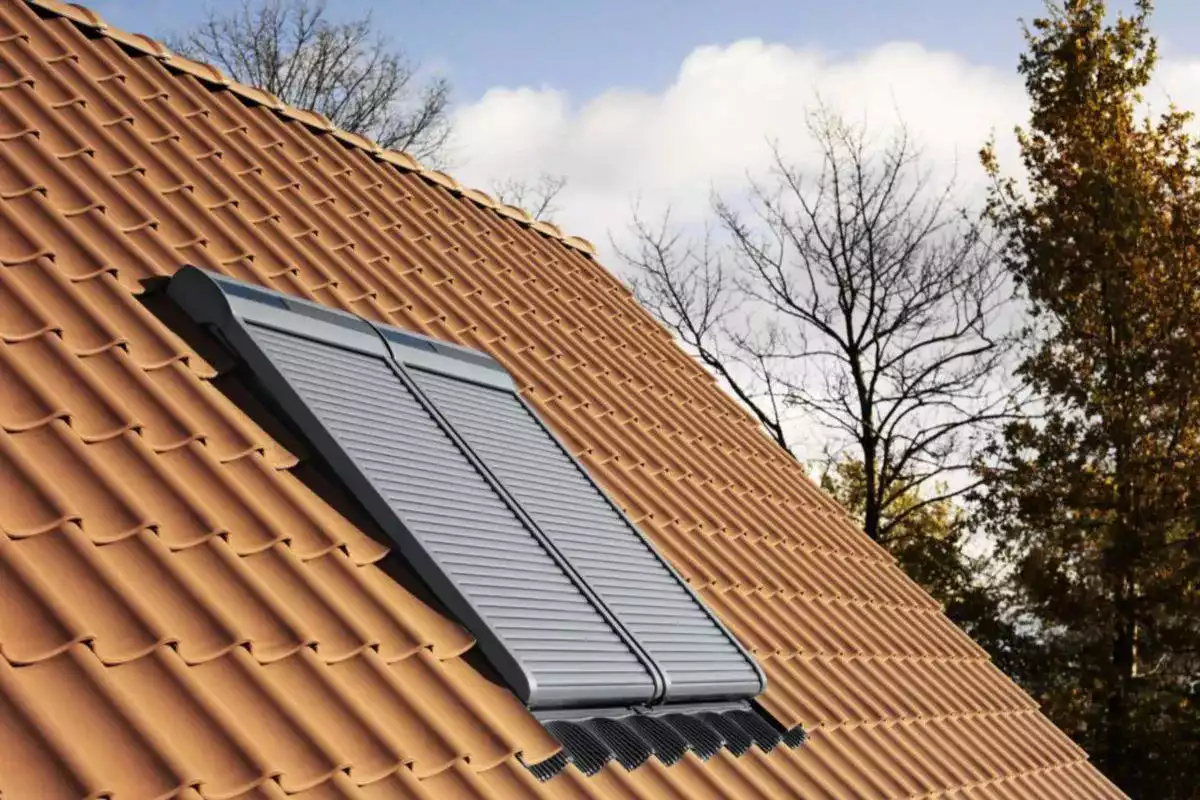 découvrez nos panneaux solaires velux, une solution innovante et écologique pour optimiser votre énergie. transformez votre maison en un espace lumineux et durable tout en réduisant vos factures d'électricité.