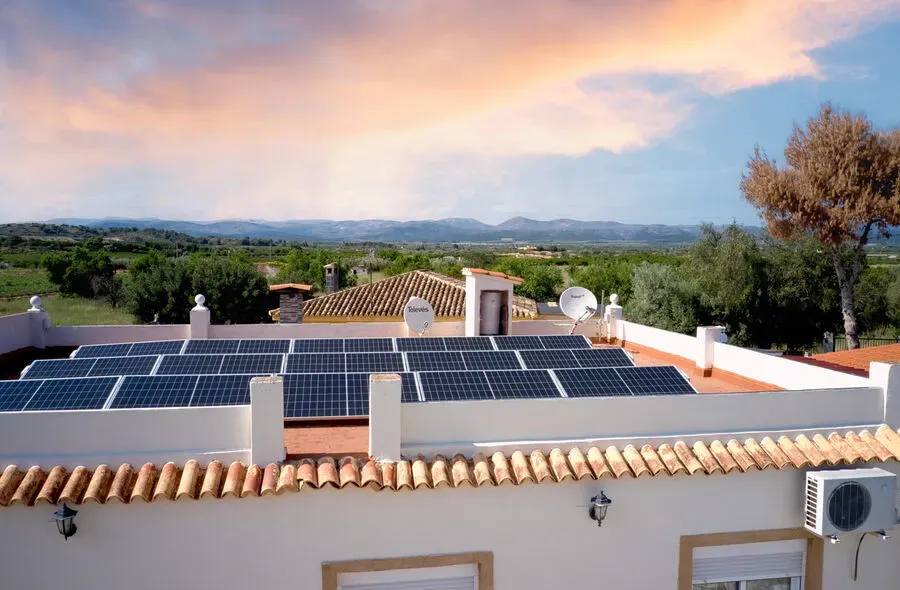découvrez les avantages des panneaux pour toit plat : solutions innovantes, design moderne et performance énergétique. optez pour une toiture durable et esthétique avec nos produits de qualité.