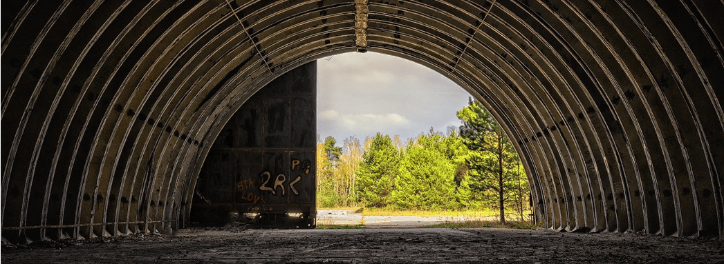 découvrez tout ce qu'il faut savoir sur le permis hangar : démarches, réglementations et conseils pratiques pour construire ou aménager votre hangar en toute conformité.