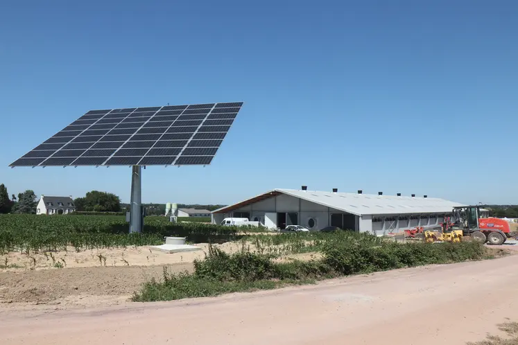 découvrez les avantages du photovoltaïque : une solution énergétique durable qui transforme la lumière du soleil en électricité. apprenez comment optimiser votre consommation d'énergie, réduire votre empreinte carbone et bénéficier d'économies sur vos factures. informez-vous sur les dernières innovations et les aides disponibles pour investir dans cette technologie respectueuse de l'environnement.