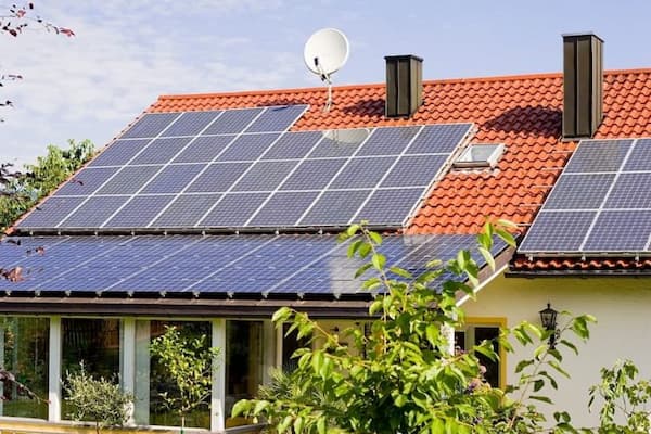 découvrez comment optimiser votre autoconsommation grâce aux solutions photovoltaïques à hydrogène. explorez l'innovation énergétique qui allie durabilité et autonomie, pour réduire votre impact carbone tout en maîtrisant vos coûts d'énergie.