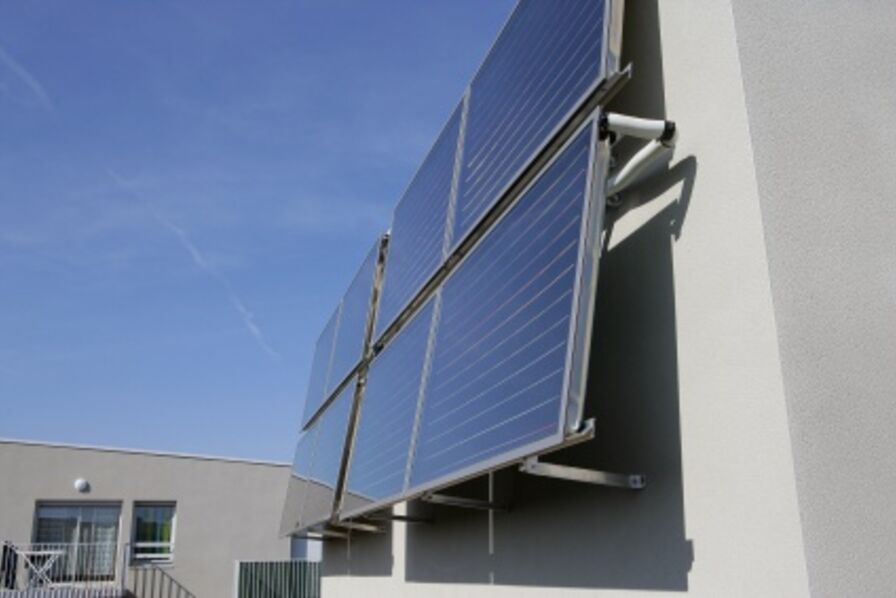 découvrez comment optimiser votre consommation d'énergie avec un plan solaire adapté à vos besoins. explorez les avantages des panneaux solaires, les économies réalisées et les étapes pour passer à une énergie renouvelable durable.