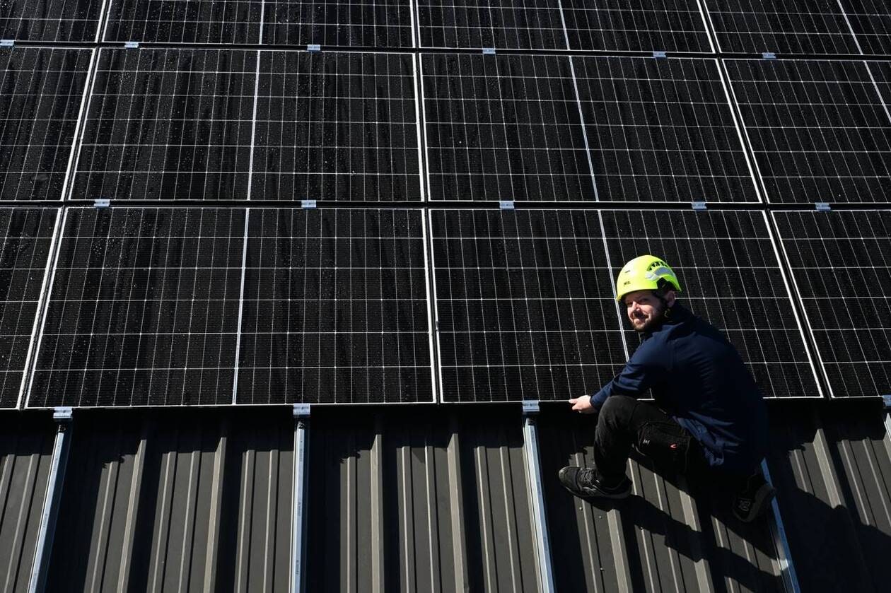 découvrez le plan solaire 2025 : une initiative ambitieuse visant à promouvoir l'énergie solaire en france. informez-vous sur les objectifs, les projets et les avantages environnementaux et économiques de cette stratégie innovante pour un avenir durable.