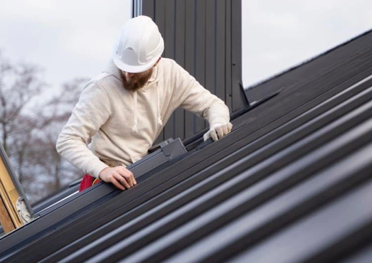 découvrez tout ce qu'il faut savoir sur le poids du bac acier : caractéristiques, avantages, applications et conseils pour le choix de matériaux adaptés à vos projets de construction.