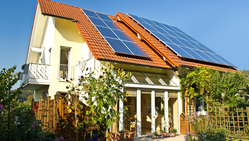 découvrez tout sur le poids des panneaux photovoltaïques : caractéristiques, avantages et impact sur l'installation. informez-vous pour choisir le meilleur équipement pour votre projet solaire.