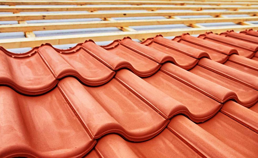 découvrez nos services professionnels de pose de tuiles pour donner un nouveau souffle à votre toiture. que ce soit pour une construction neuve ou une rénovation, notre équipe experte assure une installation de qualité, durable et esthétique. contactez-nous pour un devis personnalisé!